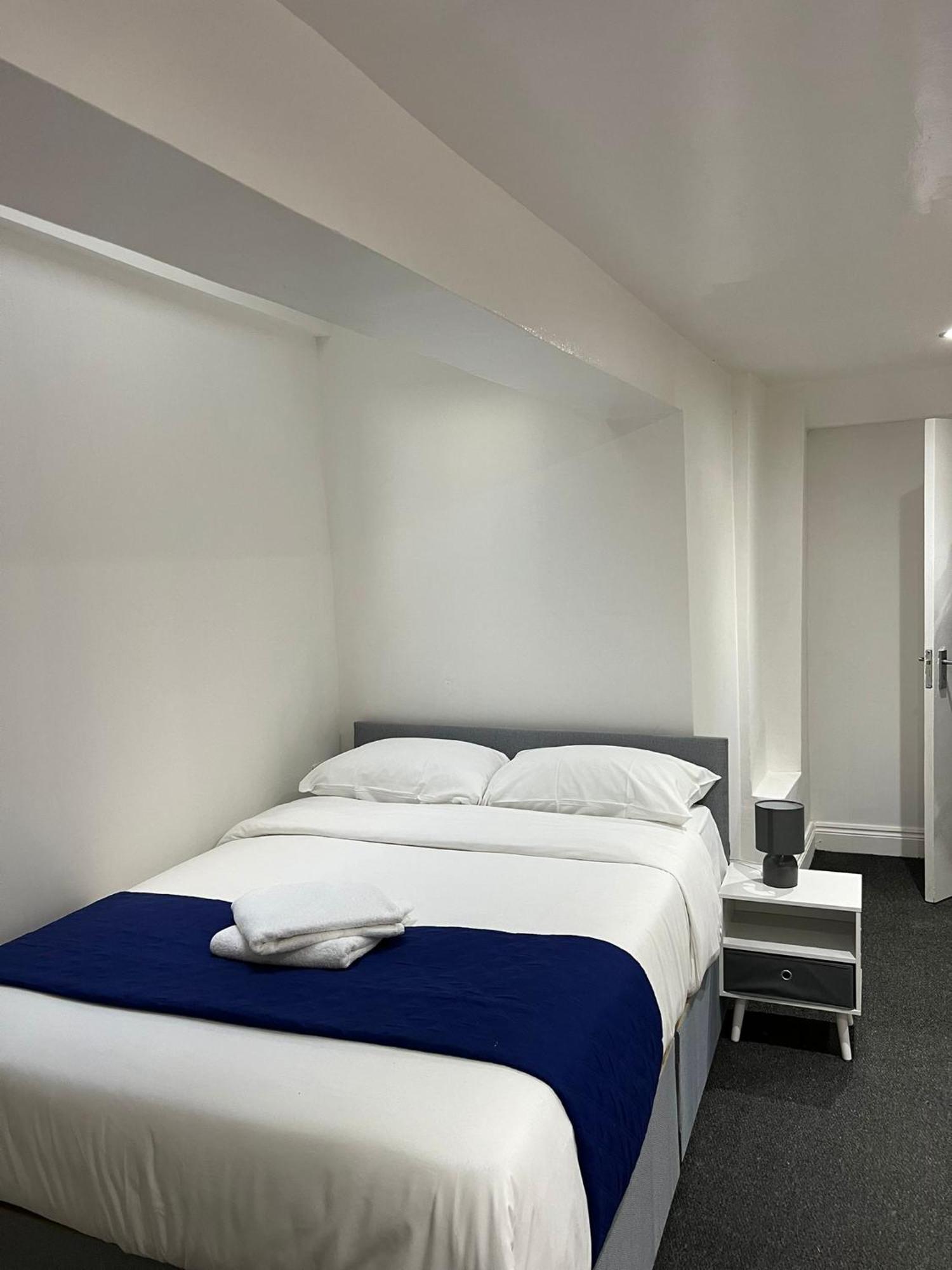 Starlet Manor Park Apartment London Exterior photo